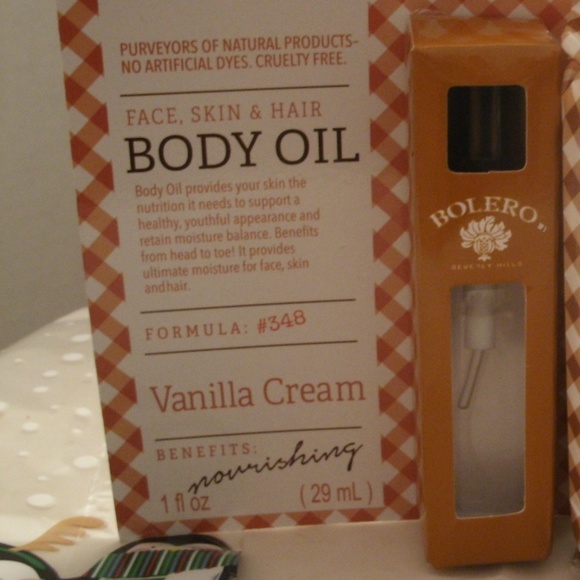 3 Piece Bath Set By Bolero Of Beverly Hills - Picture 3 of 3